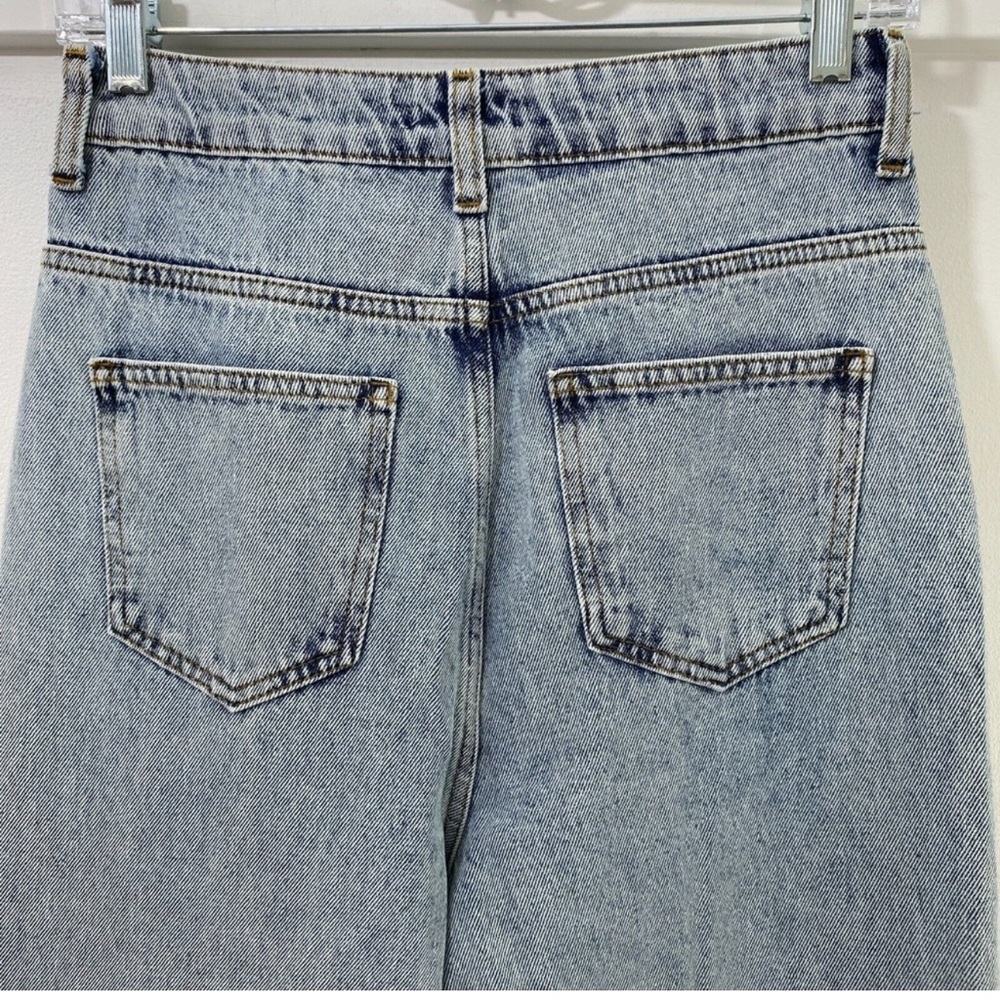 ✨TALL ASYMETRICAL STRAIGHT LEG JEANS✨ - Picture 6 of 7